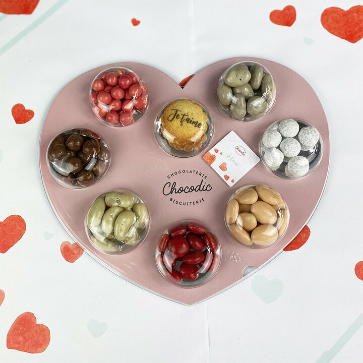 Palette Coeur avec biscuits personnaliss "Je t'aime" pour la Saint-Valentin