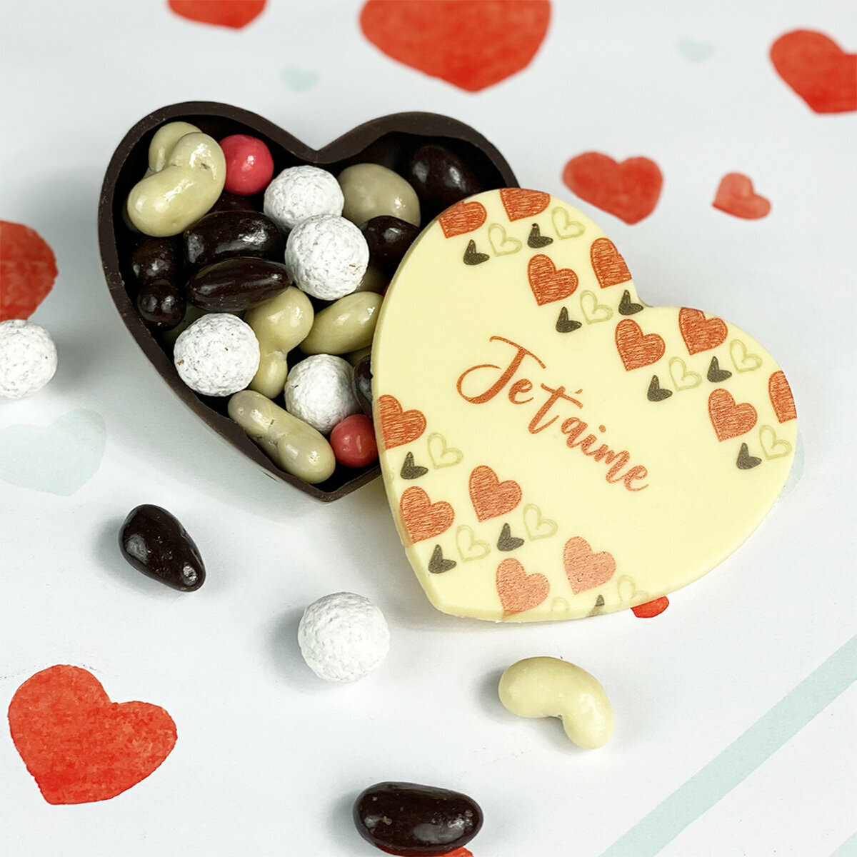 Coffret forme Coeur plat tout Chocolat pour la Saint Valentin avec  Gourmandises