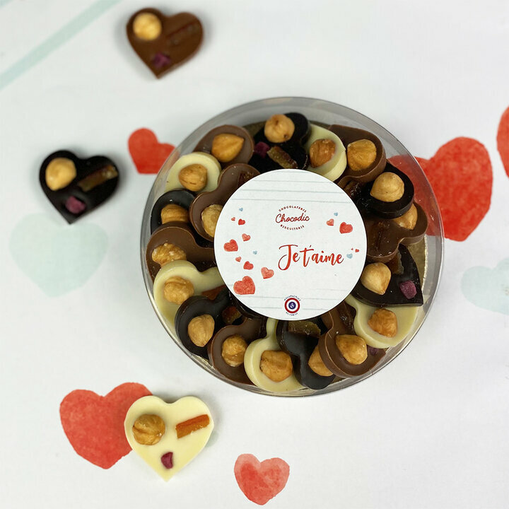 Coffret mendiants en forme de coeur pour la Saint-Valentin