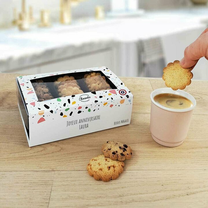 Coffret de biscuits 3 saveurs personnalisé avec votre message idéal pour accompagner votre café