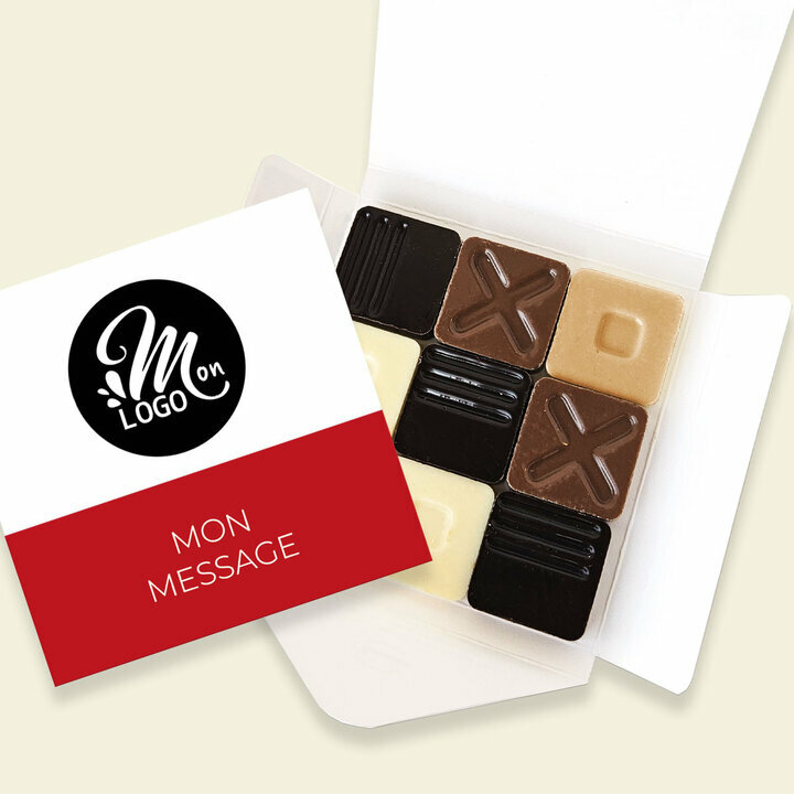 Carr de 9 chocolats Couleur Rouge coffret ouvert