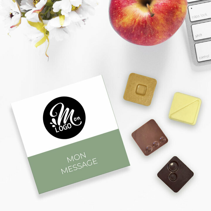 Carr de 9 chocolats Couleur Vert Eau