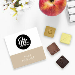 Carr 9 chocolats avec choix du design, du message et ajout de votre logo d'entreprise