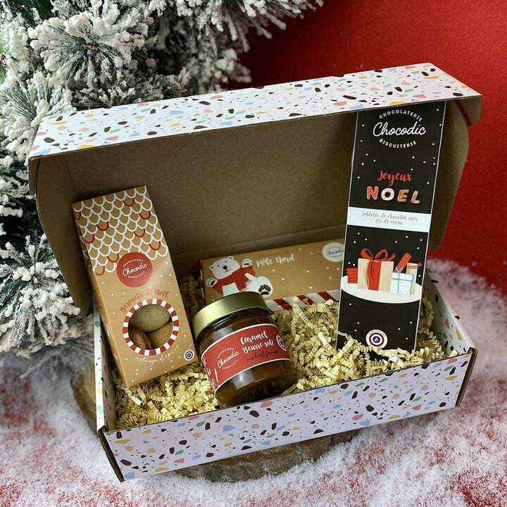 Box de Noël présentant 4 gourmandises pour les entreprises
