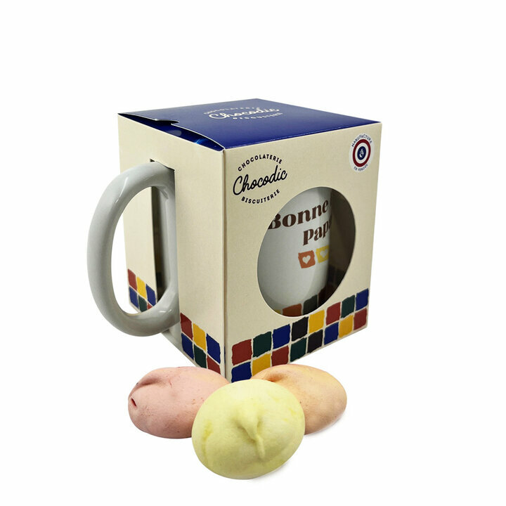 Coffret pour la fte des pres composes d'un sachet de guimauves