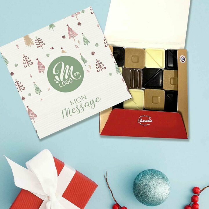 Carr de 16 chocolats design Sapin 2024