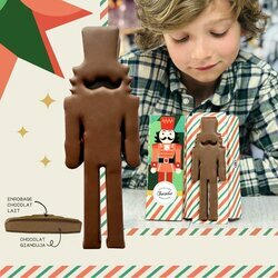 Composition Casse Noisette de Nol en chocolat