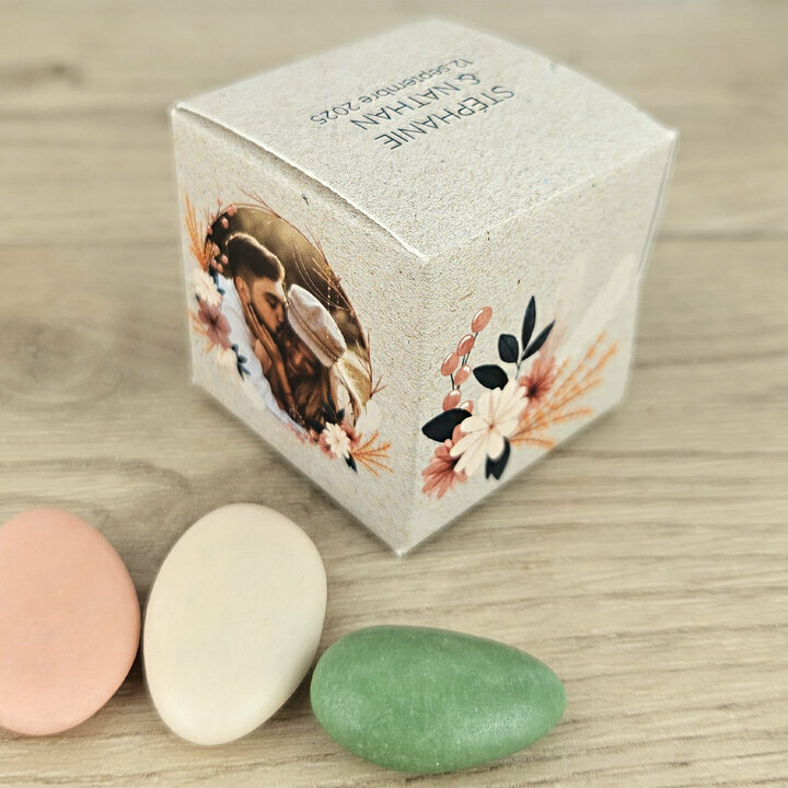 Boite  drages cube petit modle ''Fleurs sches'' personnalise Texte et Photo