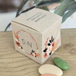 Boite  drages cube grand modle ''Fleurs sches'' personnalise Texte