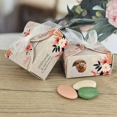 Boîte à dragées Nina ''Fleurs séchées'' personnalisée