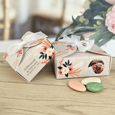 Boîte à dragées Nina ''Fleurs séchées'' personnalisée