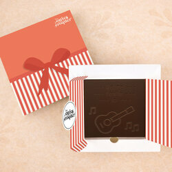 Carte � Croquer - Mod�le Guitare Chocolat Noir Coffret Mod�le Cadeau