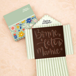 Pr�te � Croquer - Mod�le Bonne F�te Mamie Chocolat Noir Enveloppe Fleurs