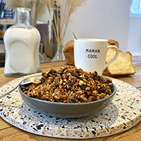 Granola artisanale pour un petit déjeuner de Noël